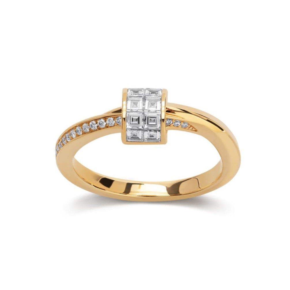 HOLD ON TIGHT Knot Ring